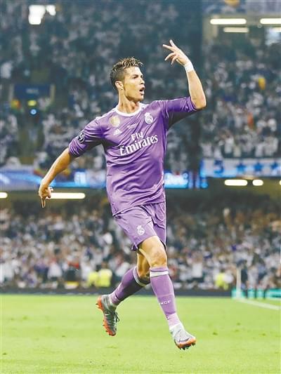 歐足聯官宣洛卡特利當選全場MVP.